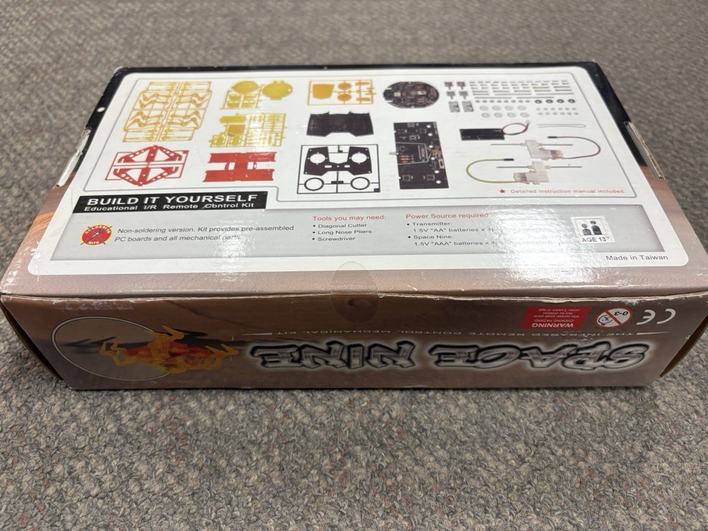 + Elenco Electronics Space Nine Infrared Remote Control Mechanical Kit 21-532N