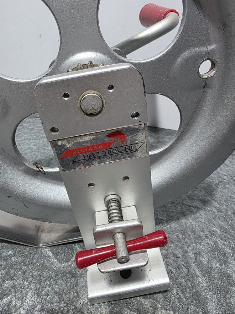 Riviera Deep Troller Manual Downrigger Short arm W/wire