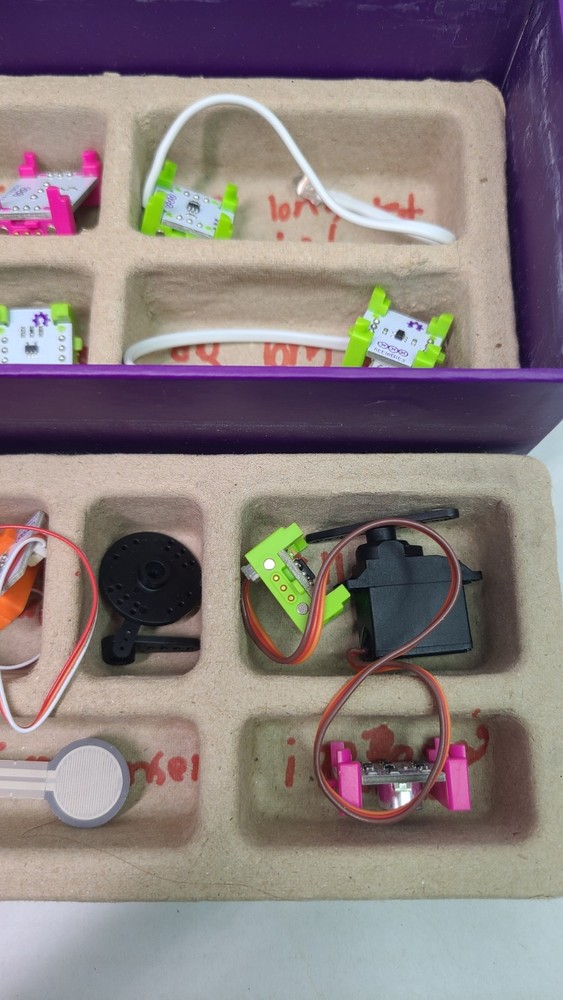 littleBits Premium Kit 14 Modules STEM Electronics Learning Kit