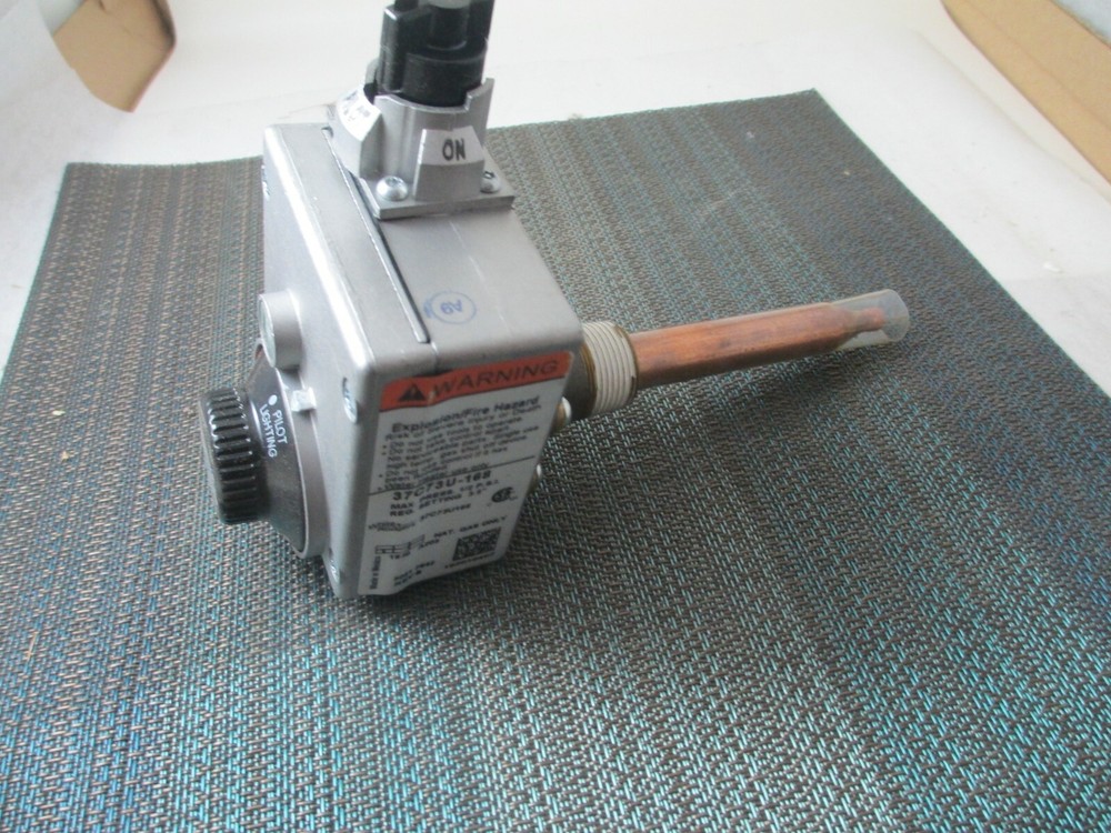 White Rogers 37C73U-168 Water Heater Control Valve NEW!