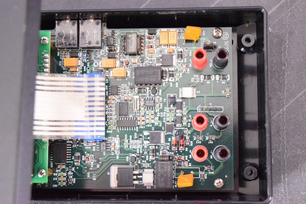 Martel DMC-1400 Documenting Multifunction Calibrator