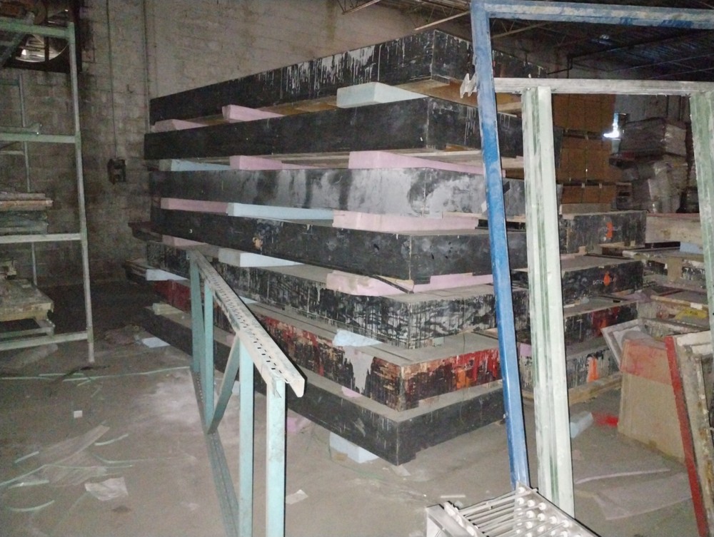 Huge Solid Surface/Cultured marble Surplus and Production Lot