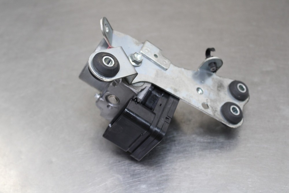 24-26 SUZUKI GSX-8R ABS PUMP UNIT MODULE