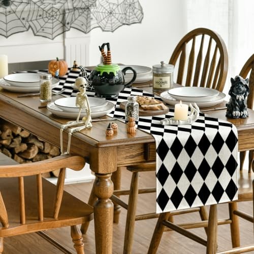 Artoid Mode Beige Diamond Plaid Table Runner, 13" x 72", Table Runner Black