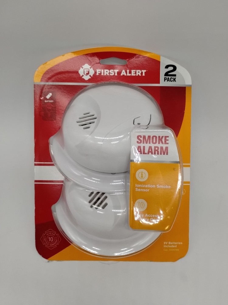 First Alert 1039792 Smoke Detector - 2 Pack