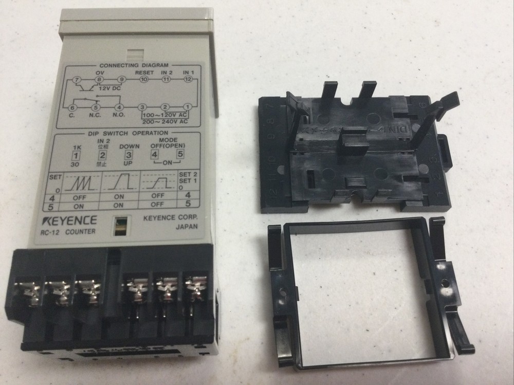NEW KEYENCE RC-12 COUNTER, FREE SHIPPING