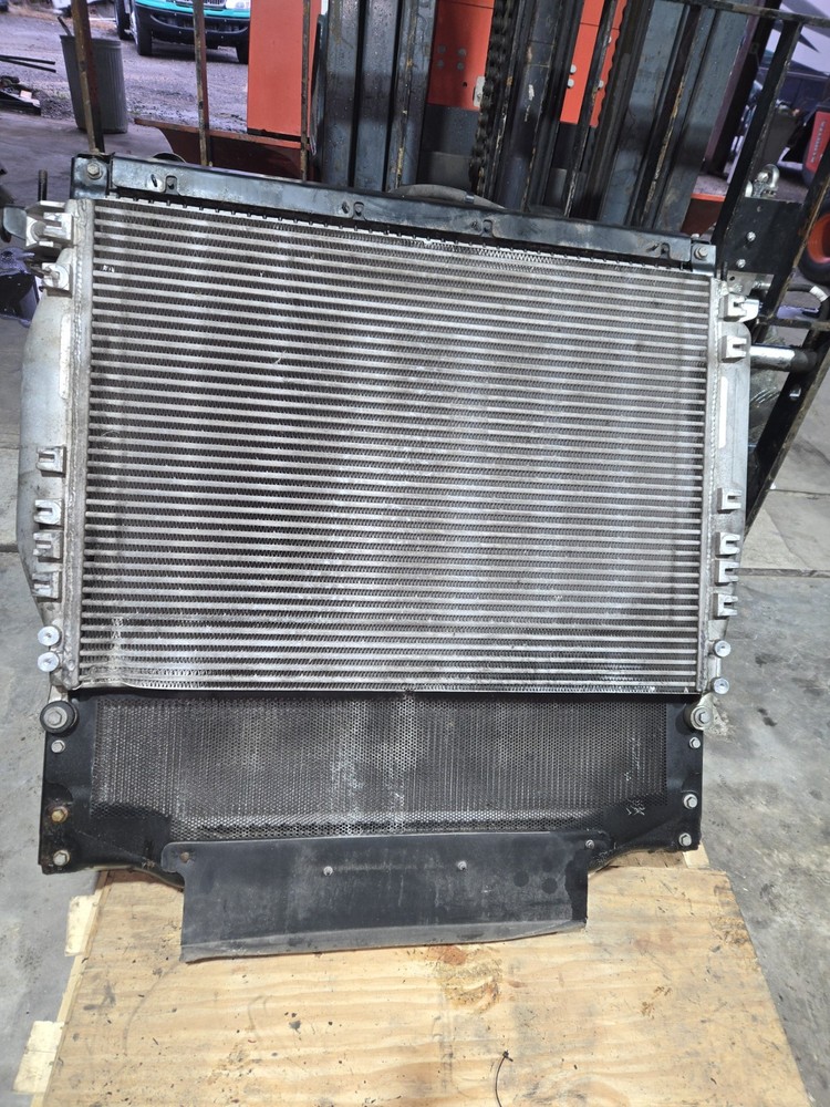 2023 Western Star 49X Cooling Assembly