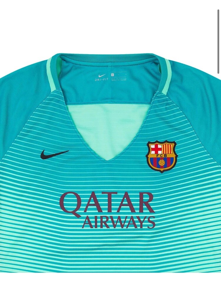 2016-17 Barcelona Third Shirt Womens) Size Medium Authentic 👍
