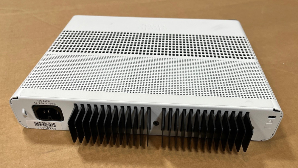 Cisco Catalyst WS-C2960CX-8PC-L 8 Port Network Switch
