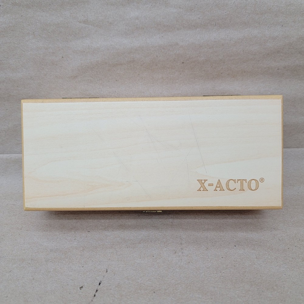 X-ACTO Basic Knife Set: Handle W/ 13 Blades w/ Wooden Case