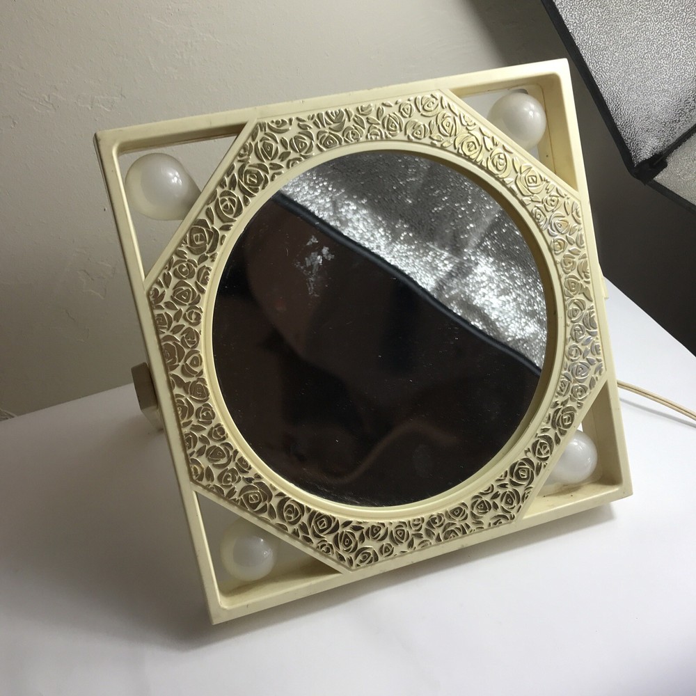 Vintage  Lighted Portable Desktop Makeup Mirror (vanity Mirror) WORKS