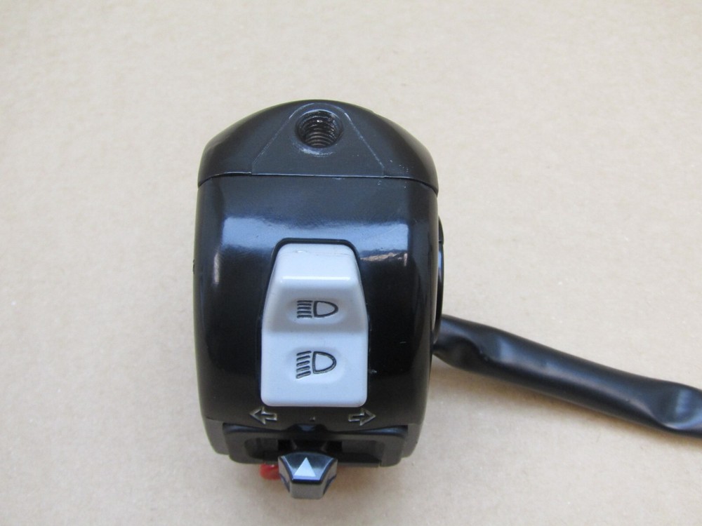 SYM Fiddle 125 E5 2023 23 miles left handlebar switchgear (12017)