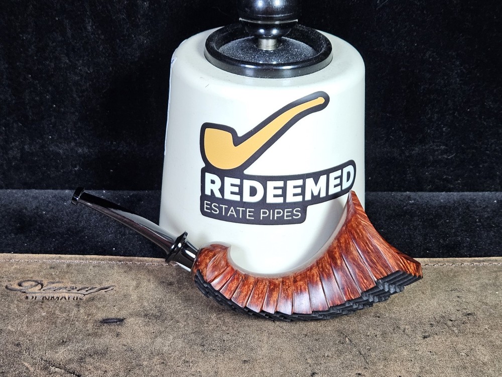 Crazy Cool! Sandi Yuda Smooth/Rustic Army-mount Horn Artisan Pipe