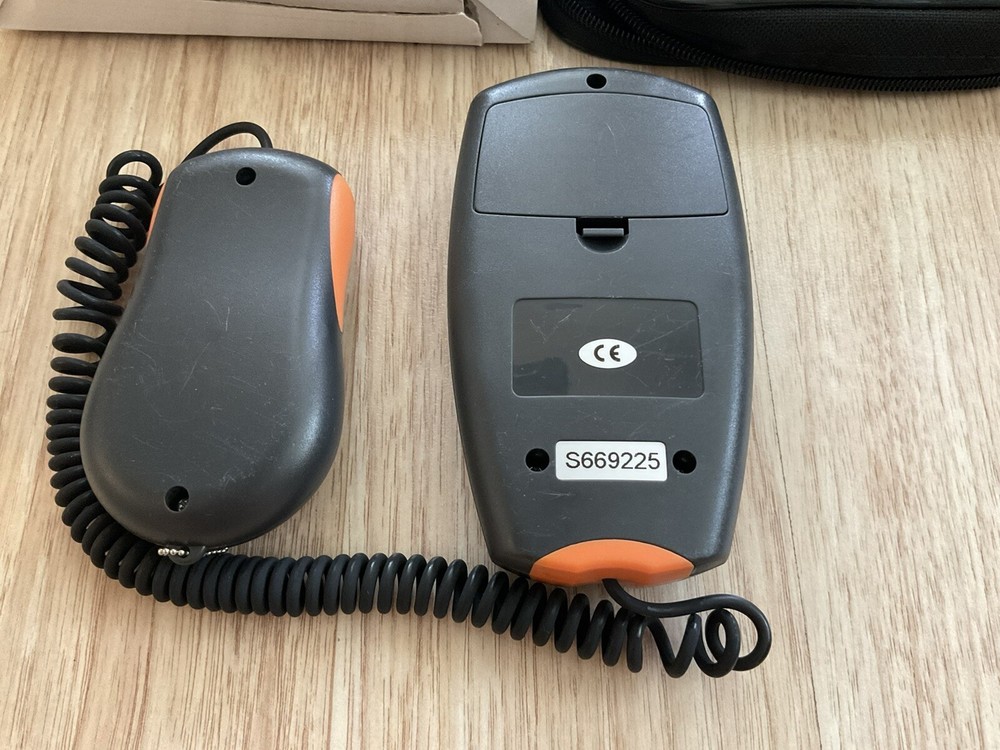 Digital Lux Light Meter LX1010BS-Mastech Luxmeter With Protective Case