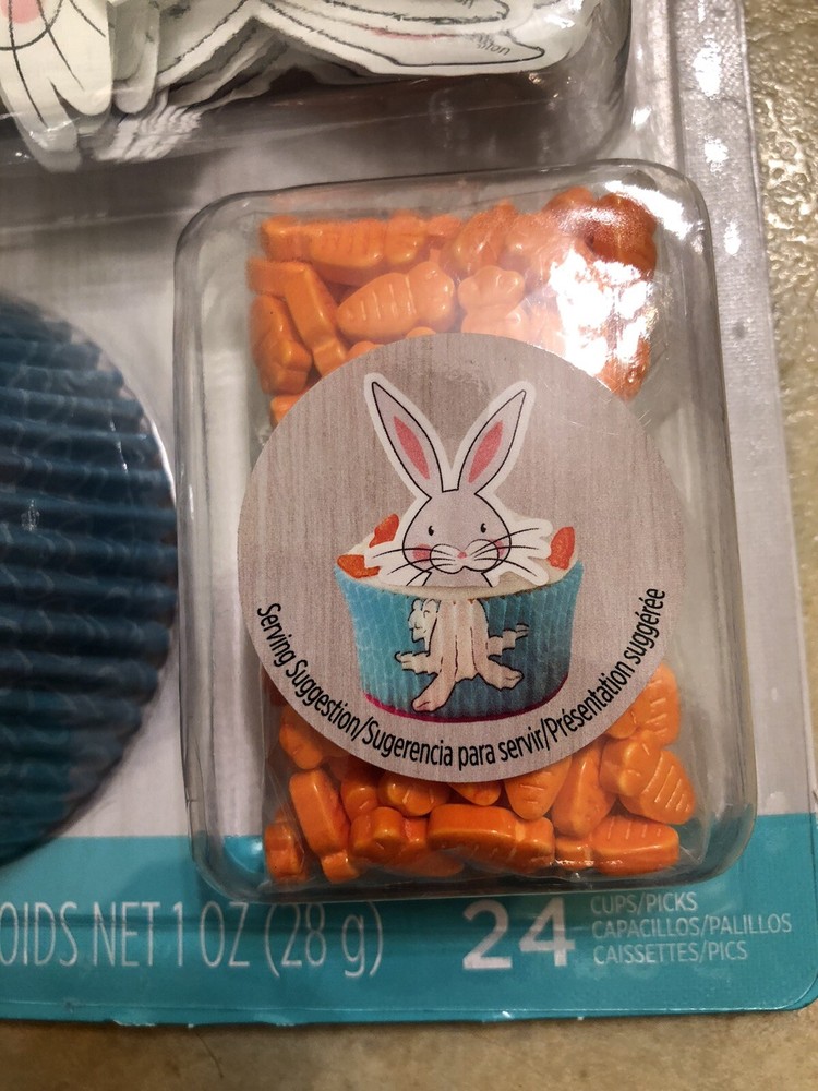 Bunny Rabbit 🐰 Cupcake Decorating Kit Wilton 2107-0-0129