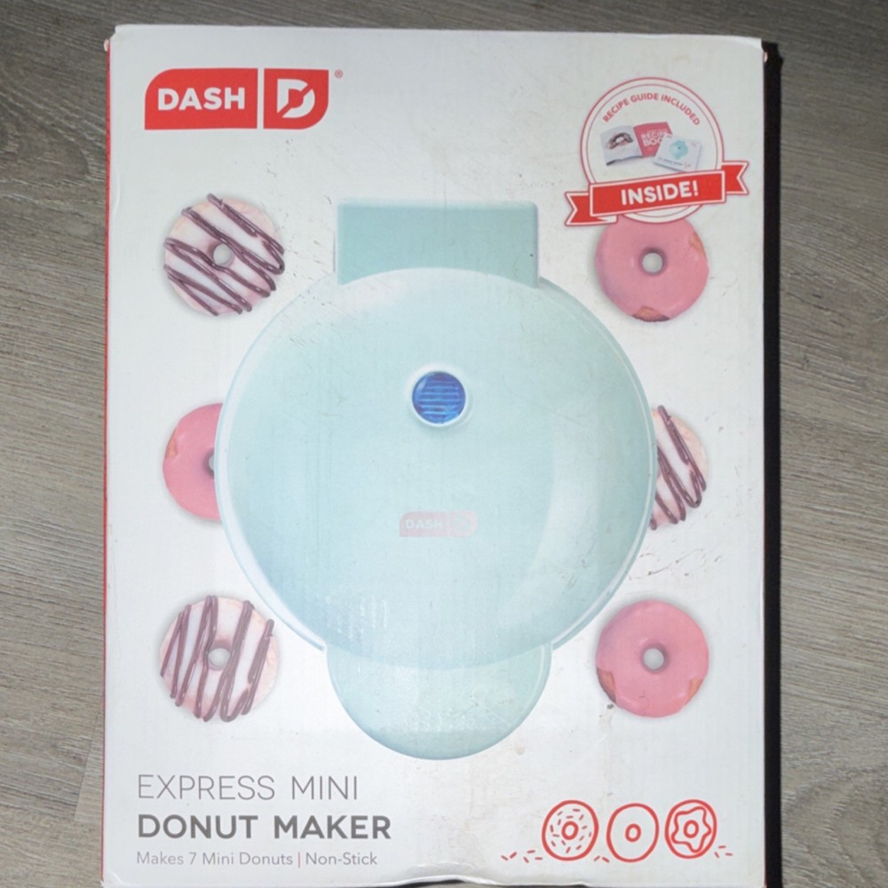 DASH Express Mini Donut Maker Non-Stick Aqua 7 Donuts Quick & Easy