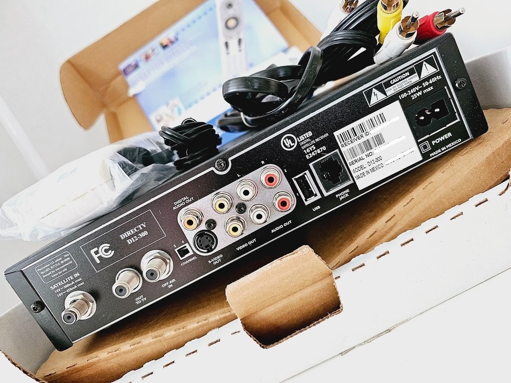 4-Pack DIRECTV Digital Television Multi-Satellite Receiver Box (L12 / D12-300)