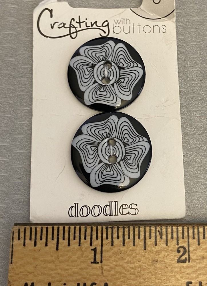Vintage Big Oversized Plastic Novelty Button Cards Black White Check LaMode 10P