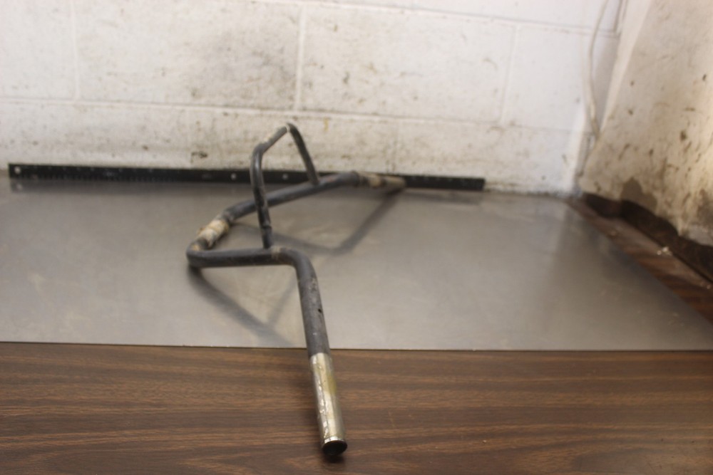 2000 Suzuki Quadrunner 250 LTF250F 4x4 HANDLEBARS E118