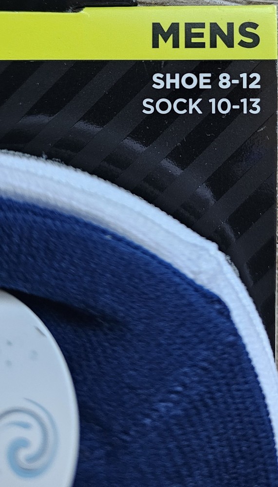 Skechers Performance Men's 3 Pack Low Cut Socks.