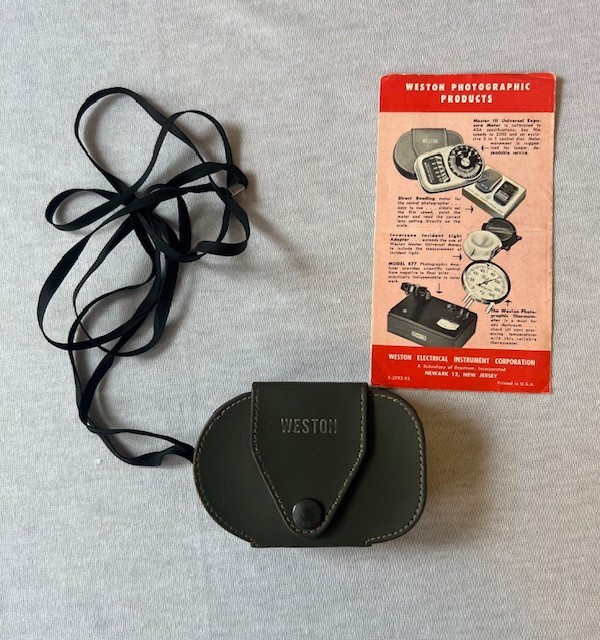 Weston Master III Universal Exposure Meter model 737 with case untested