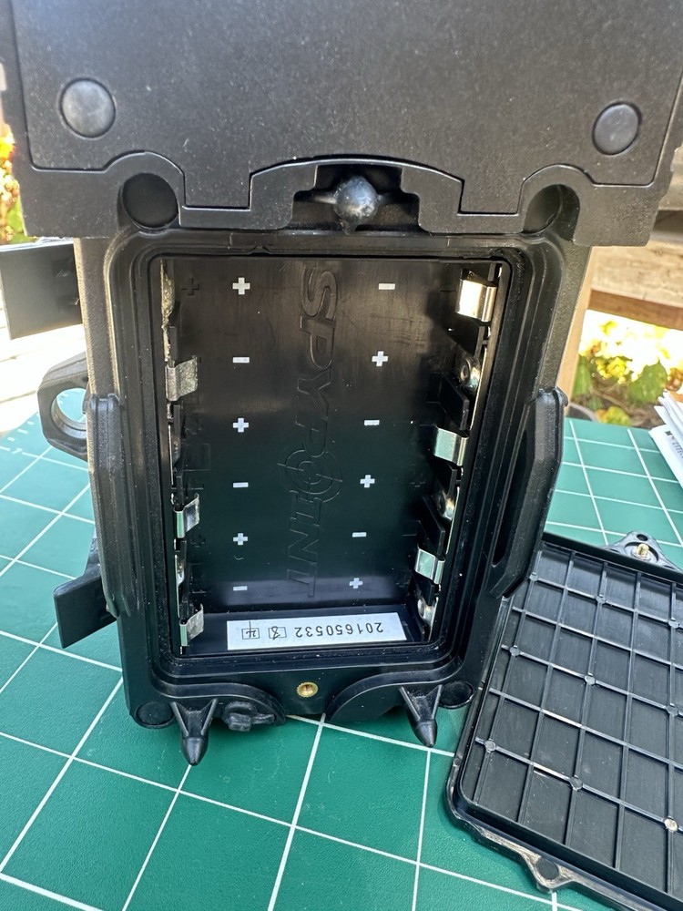 SPYPOINT Solar Trail Camera