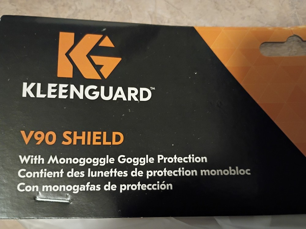 KleenGuard V90 Blue Face Shield