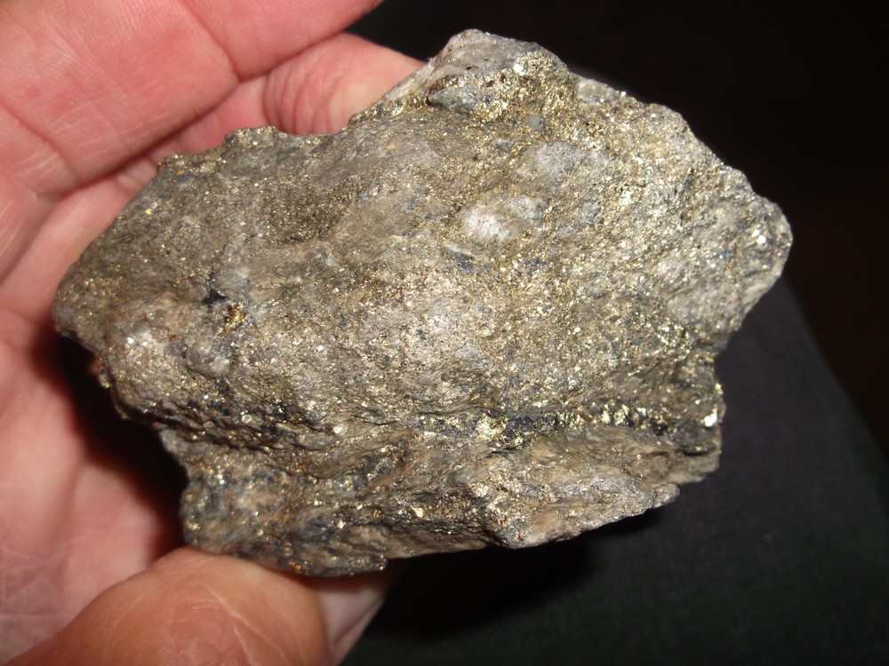 Gold, silver, copper, 365 grams samples ,ore high grade .