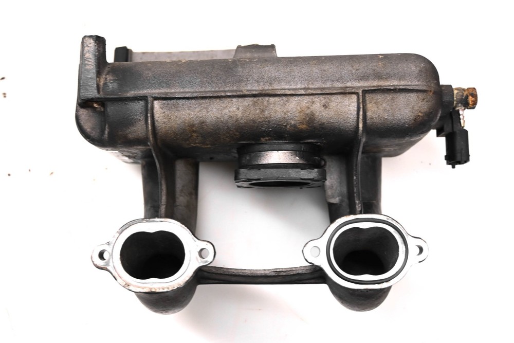 04 Polaris MSX 110 Intake Manifold