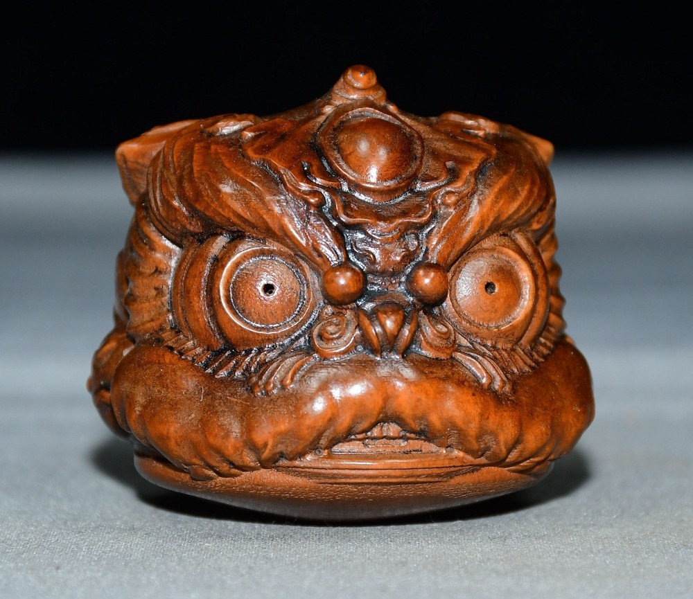 Exquisite Small Leaf Boxwood Handle