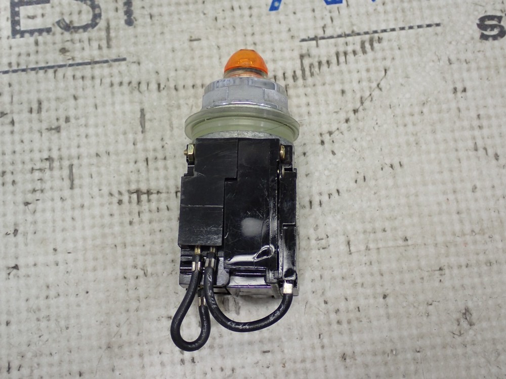 General Electric CR104 55-194899 Amber Indicator Light