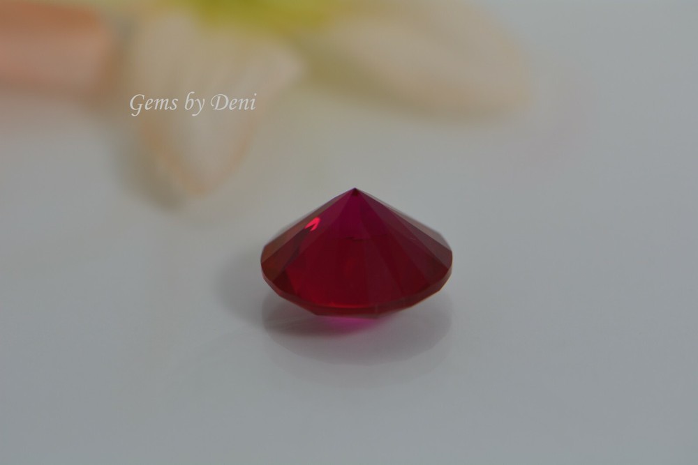 Lab-Created Ruby Round Shape Corundum (2mm-16mm).