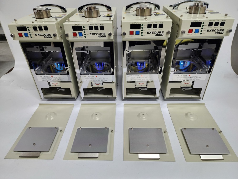 HOYA EXECURE 4000-D UV Light Source