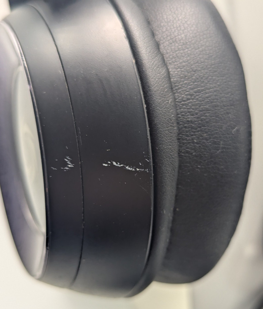 AVerMedia SonicWave GH337 USB Input Black Gaming Headset Tested Cleaned