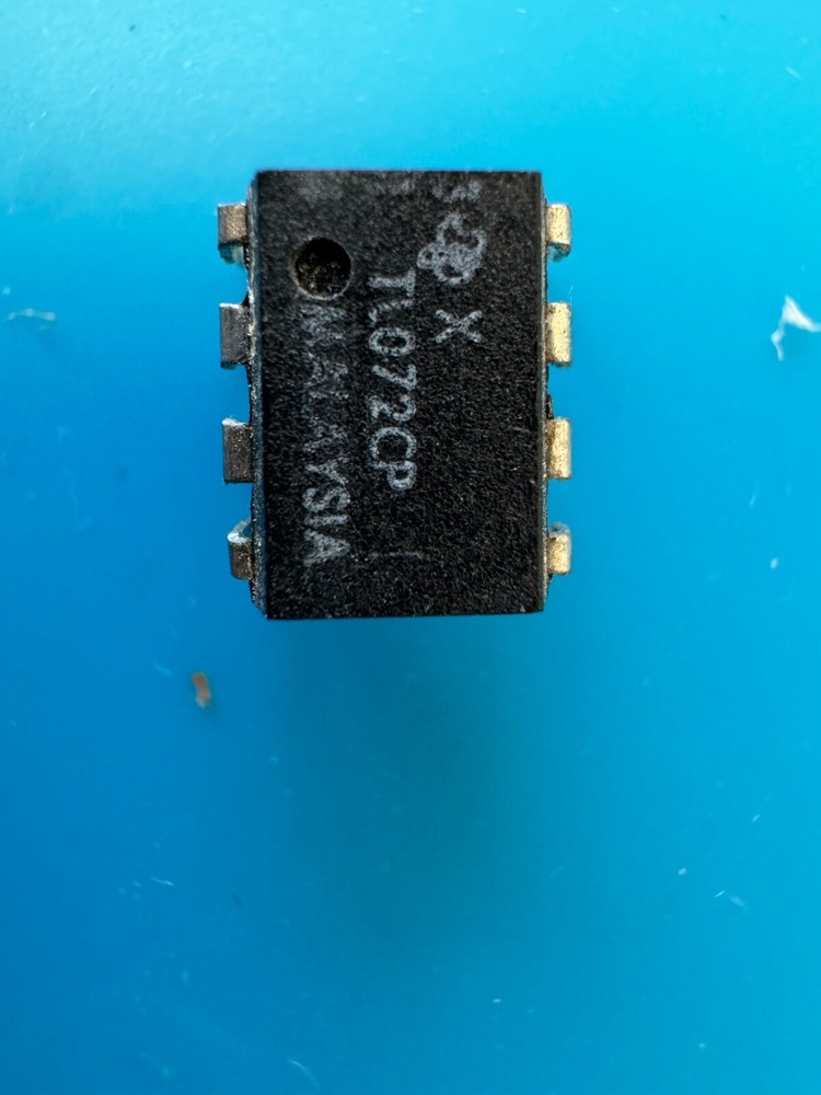 Texas Instruments TI072CP Integrated Circuit