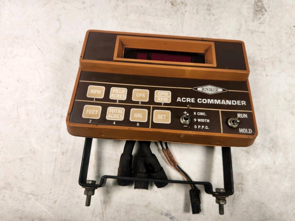 Hiniker Acre Commander.Sprayer Farm Controller