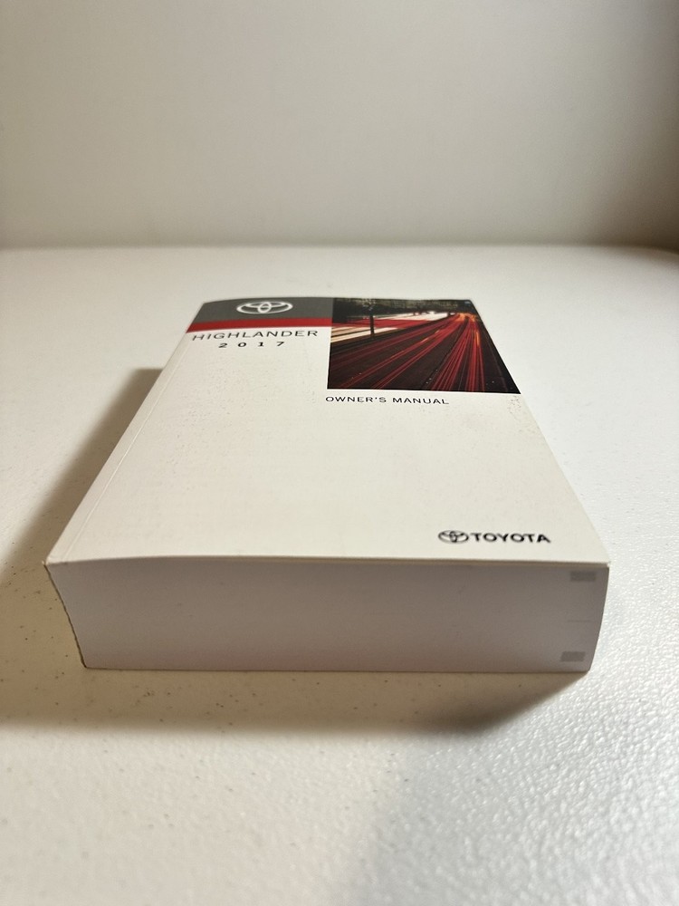 Highlander Owner's Manual Toyota 2017