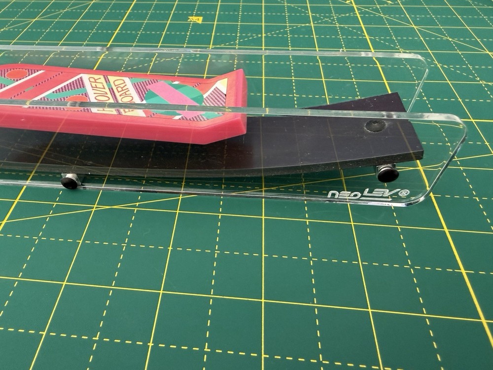 Neo Lev Back to the Future Part II Hoverboard w/ 8" HalfPipe Base Mint Condition