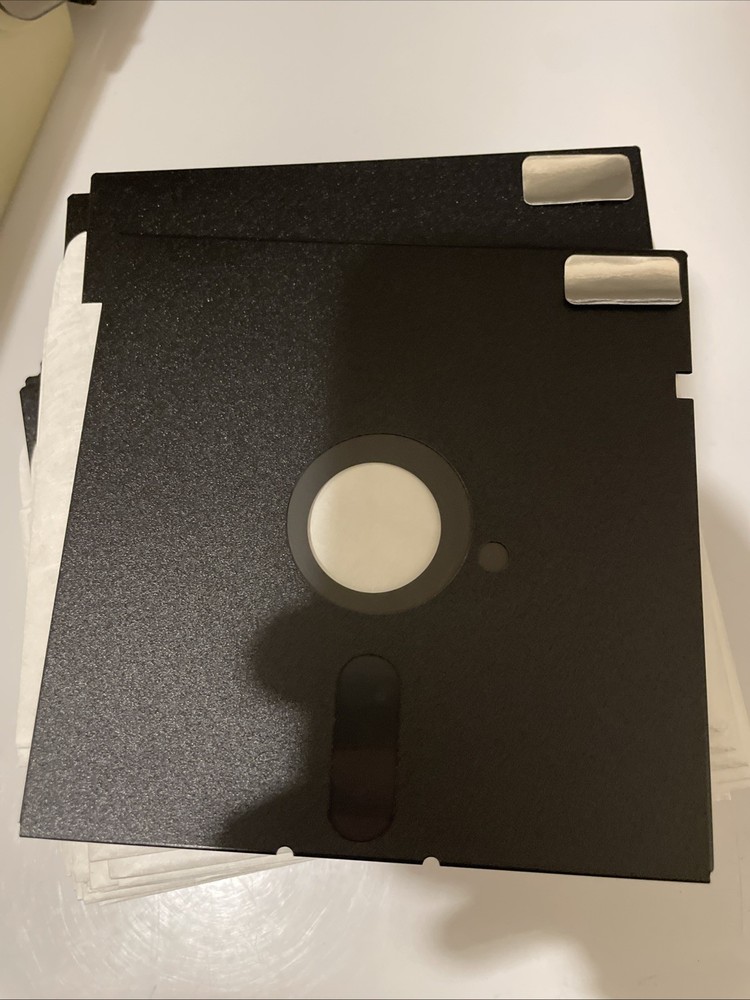 Vintage Tandy Floppy Disk Storage Case W/ 30 Disks Blanks 80’s Retro Computing