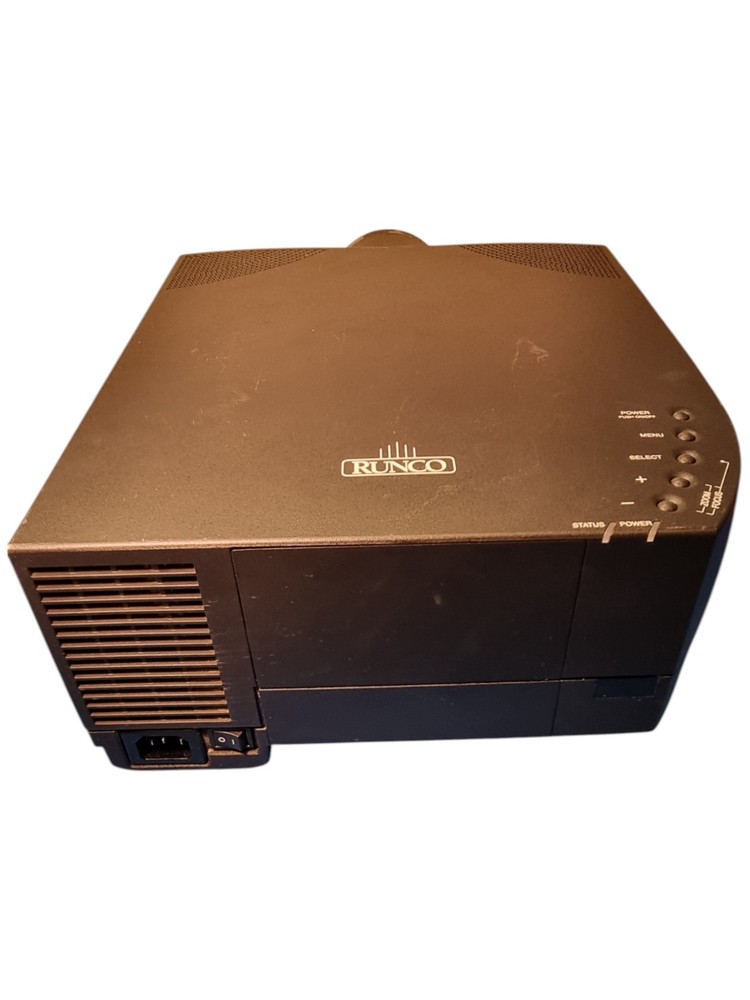 Runco LCP-500 (MultiSync MT600) LCD Projector