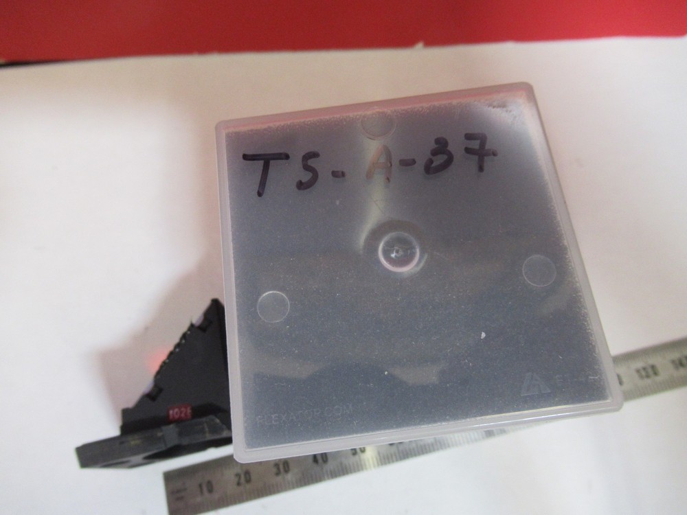 LEICA LEITZ GERMANY DMRB FLUORESCENT FILTER CUBE MICROSCOPE PART PIC T5-A-37