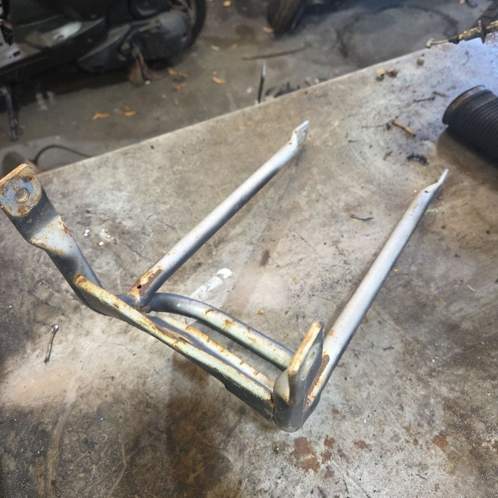 polaris predator 90 Front Bumper 2004