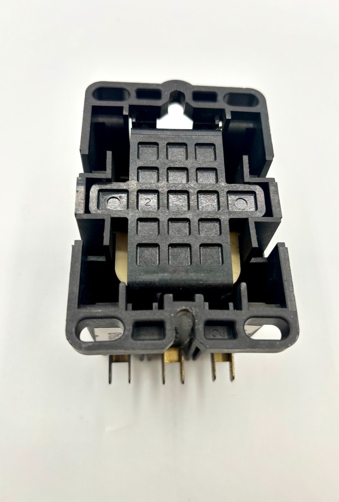 Square D / DPA23 / Contactor 35A