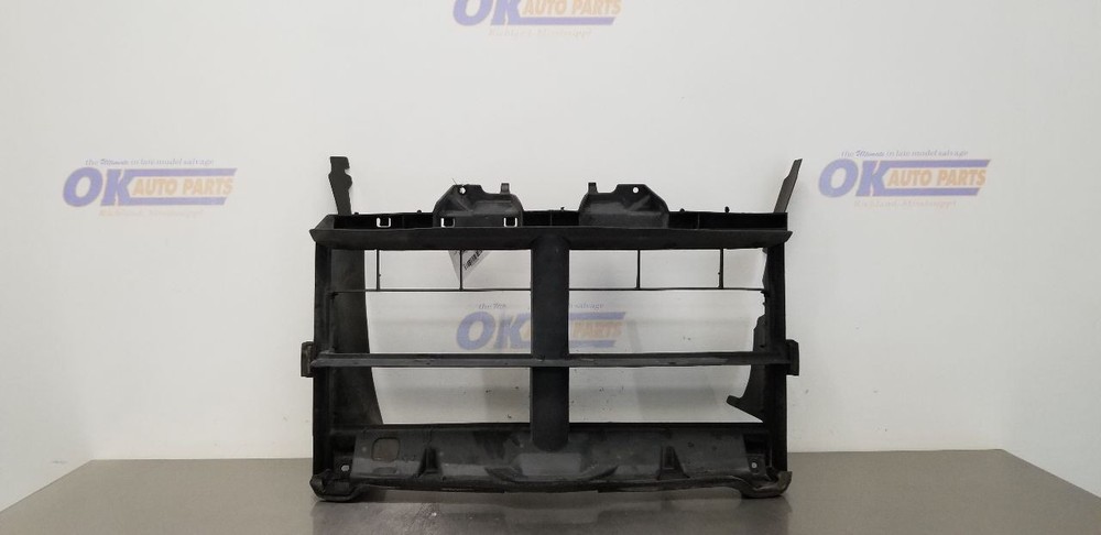 17 DODGE RAM 1500 5.7L AIR SHUTTER