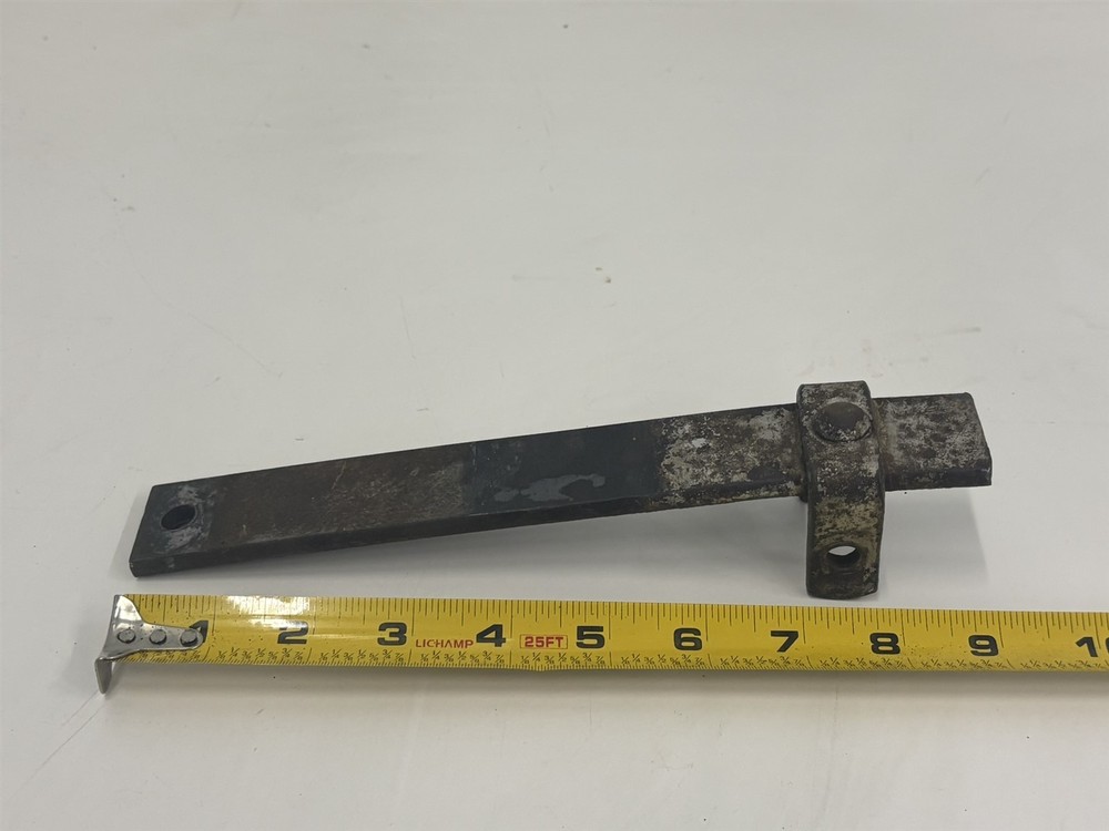 Luscombe Model 8 Tail Wheel Mount Leaf Spring