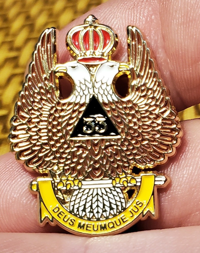 MASONIC LAPEL PIN "33rd SCOTTISH RITE"  ENAMELED MASON PIN
