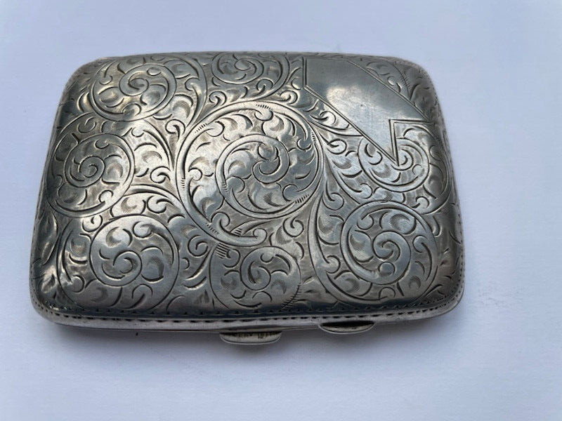 Silver cigarette case M.H. Meyer Ltd Birmingham 1923 no.37