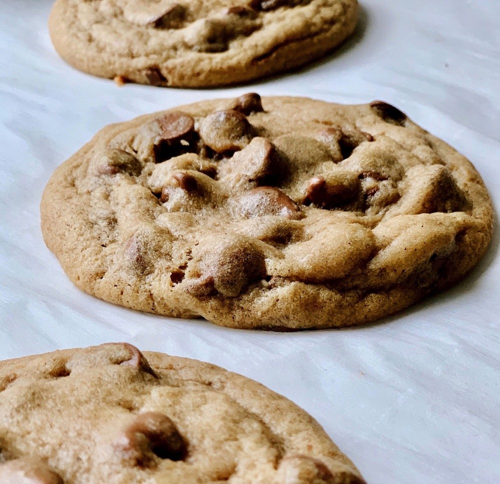 Valrhona 52% French Dark Chocolate Baking Chips