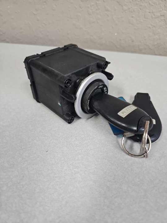 2013–2018 Dodge Ram 1500 Ignition Lock Switch Module With Key OEM