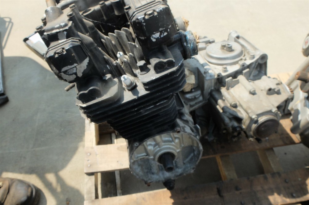 85 Kawasaki ZN 700 ZN700 Engine Motor
